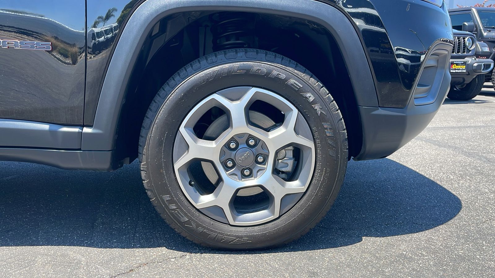 2022 Jeep Compass Trailhawk 30