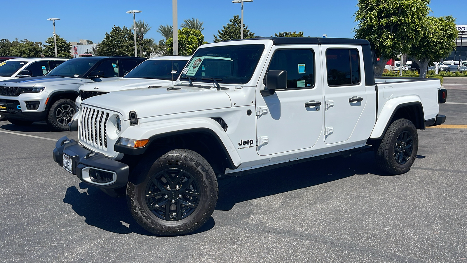 2023 Jeep Gladiator Sport S 1