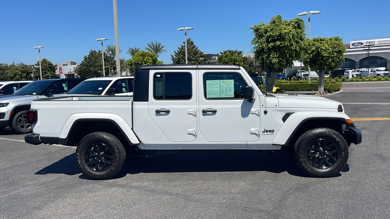 2023 Jeep Gladiator Sport S 7