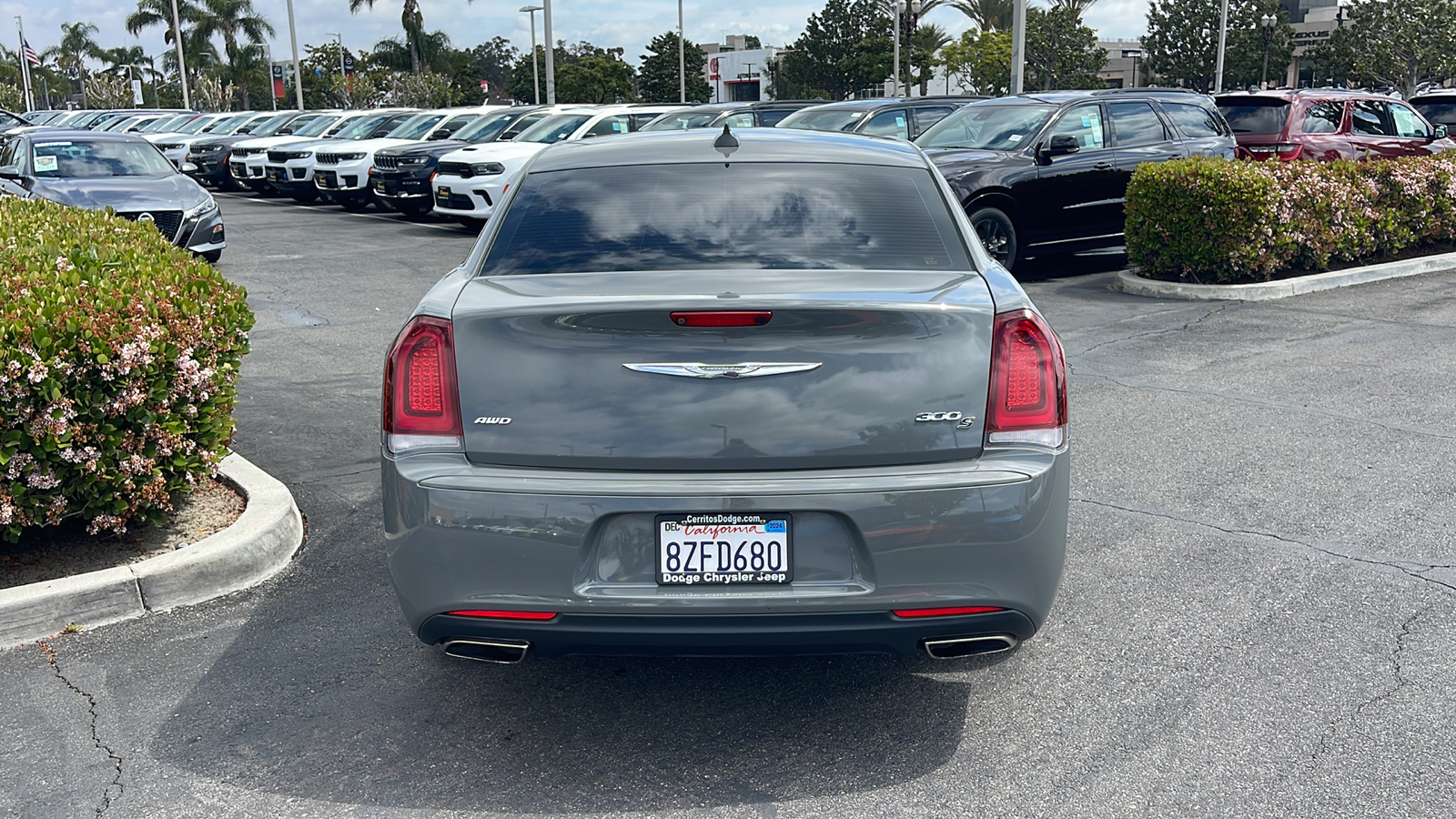 2019 Chrysler 300 300S 5
