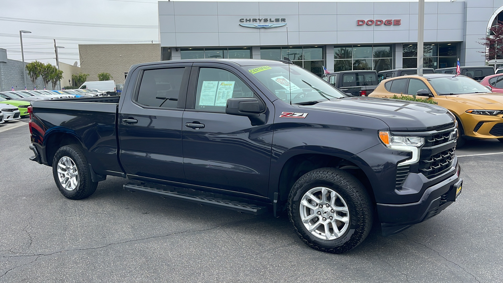 2022 Chevrolet Silverado 1500 RST 8