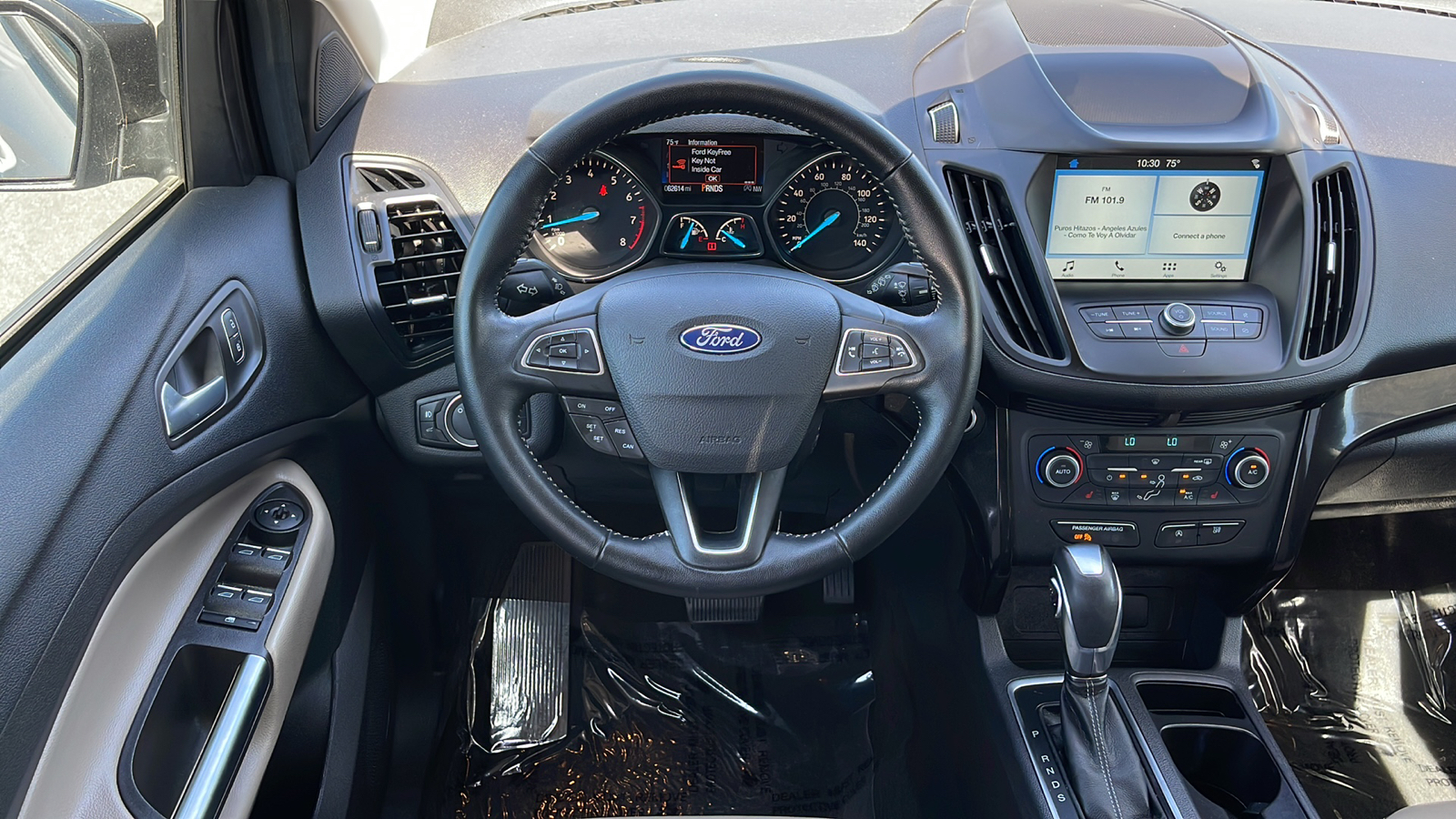 2019 Ford Escape SEL 12