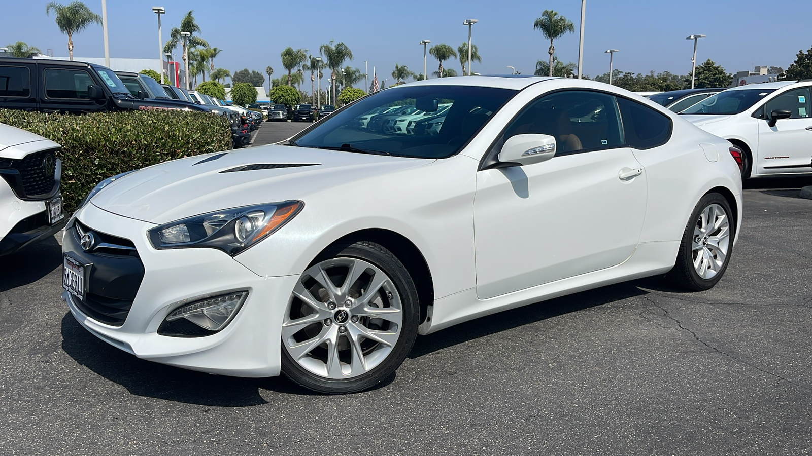 2013 Hyundai Genesis 3.8 Grand Touring 1