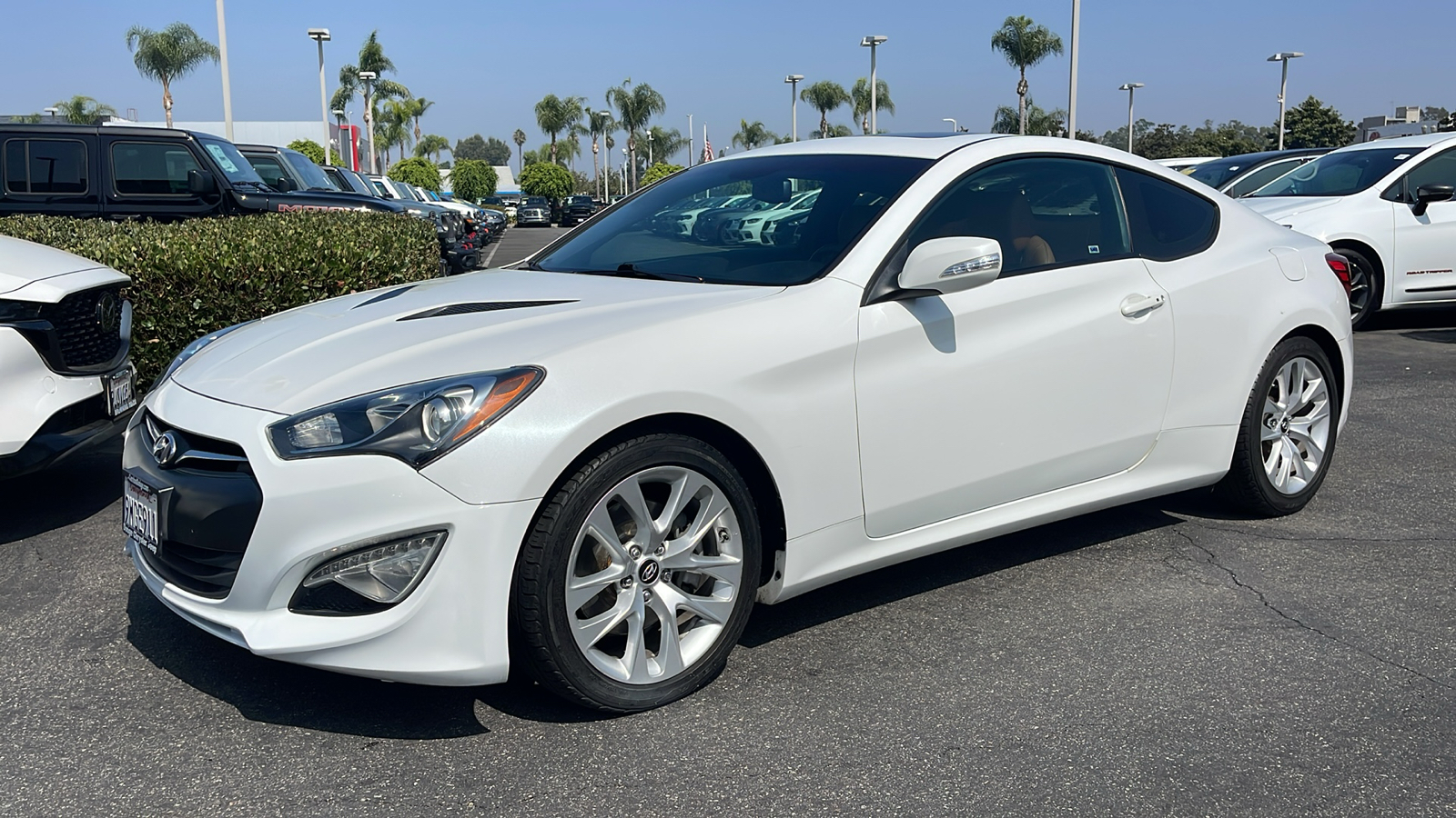 2013 Hyundai Genesis 3.8 Grand Touring 2