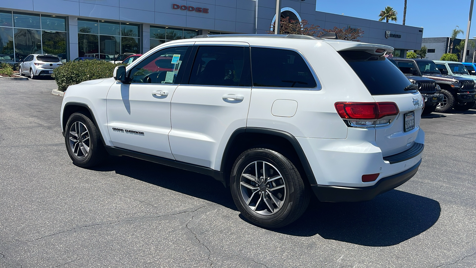 2020 Jeep Grand Cherokee Laredo E 4