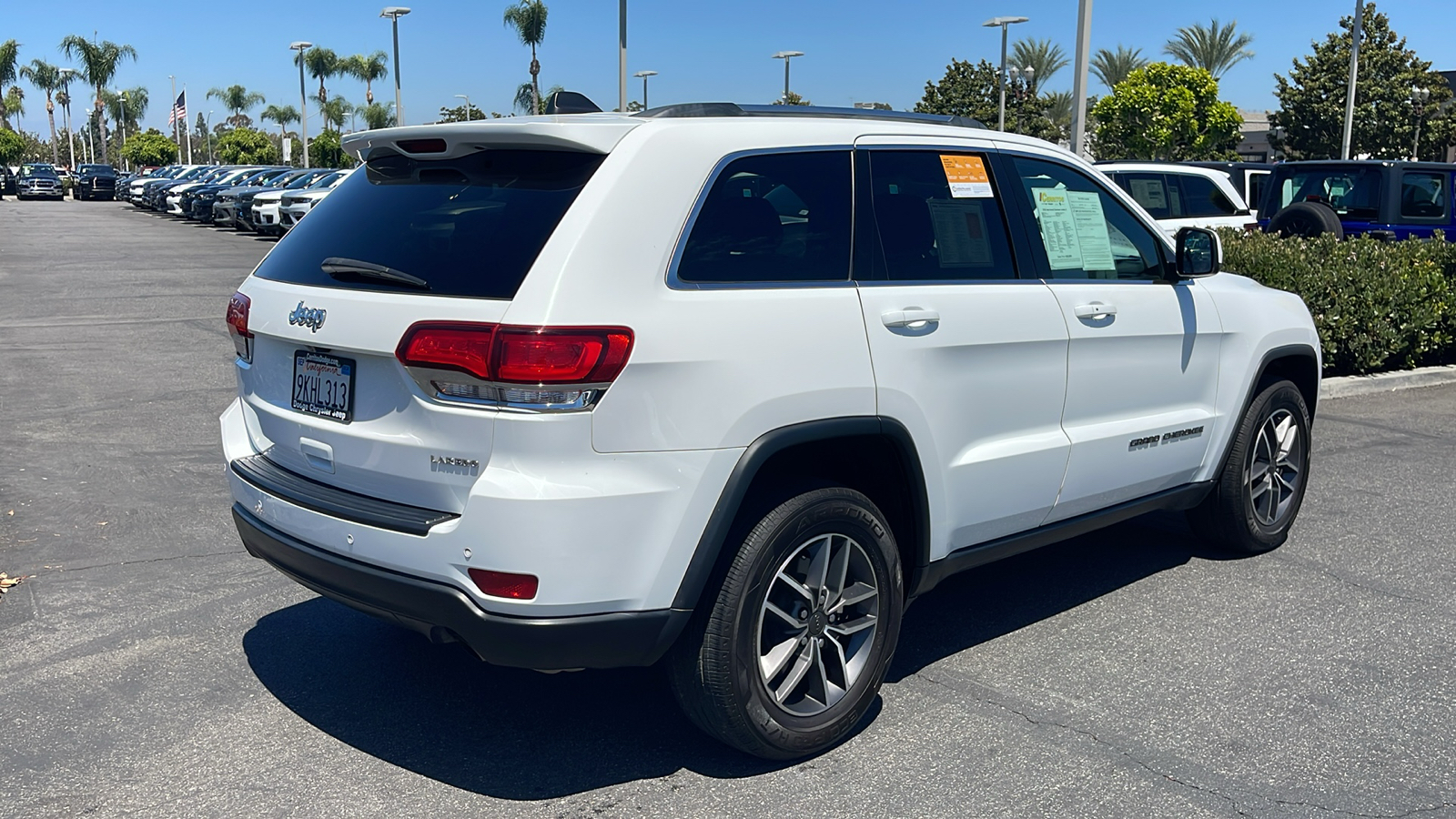 2020 Jeep Grand Cherokee Laredo E 6