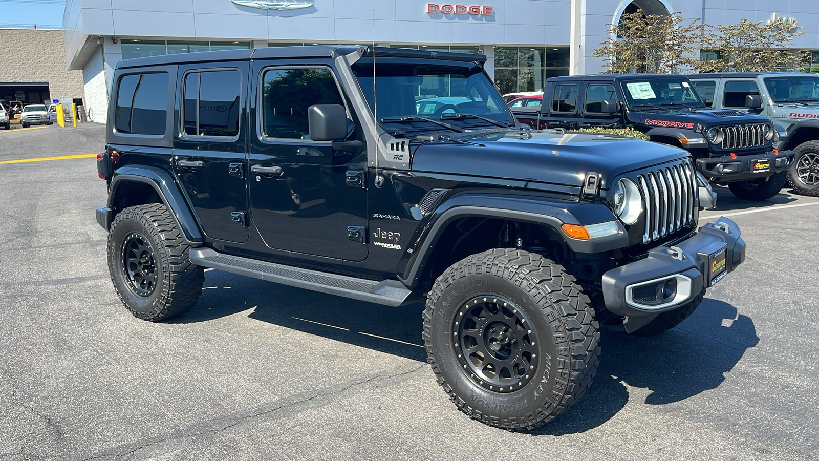 2020 Jeep Wrangler Unlimited Sahara 8