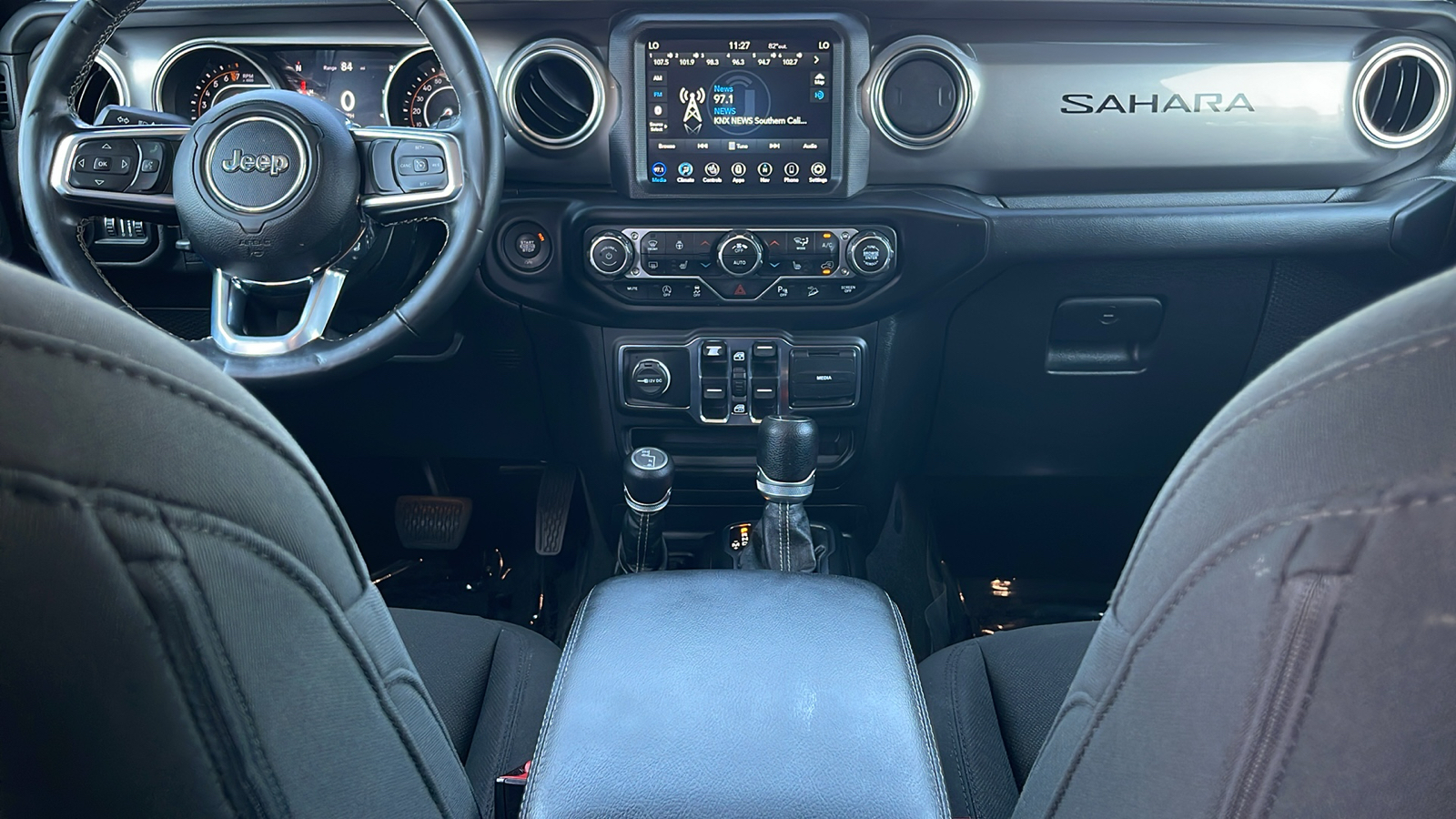 2020 Jeep Wrangler Unlimited Sahara 12