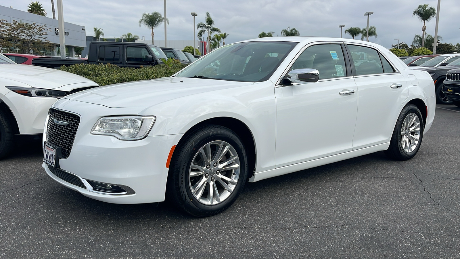 2017 Chrysler 300 300C 2