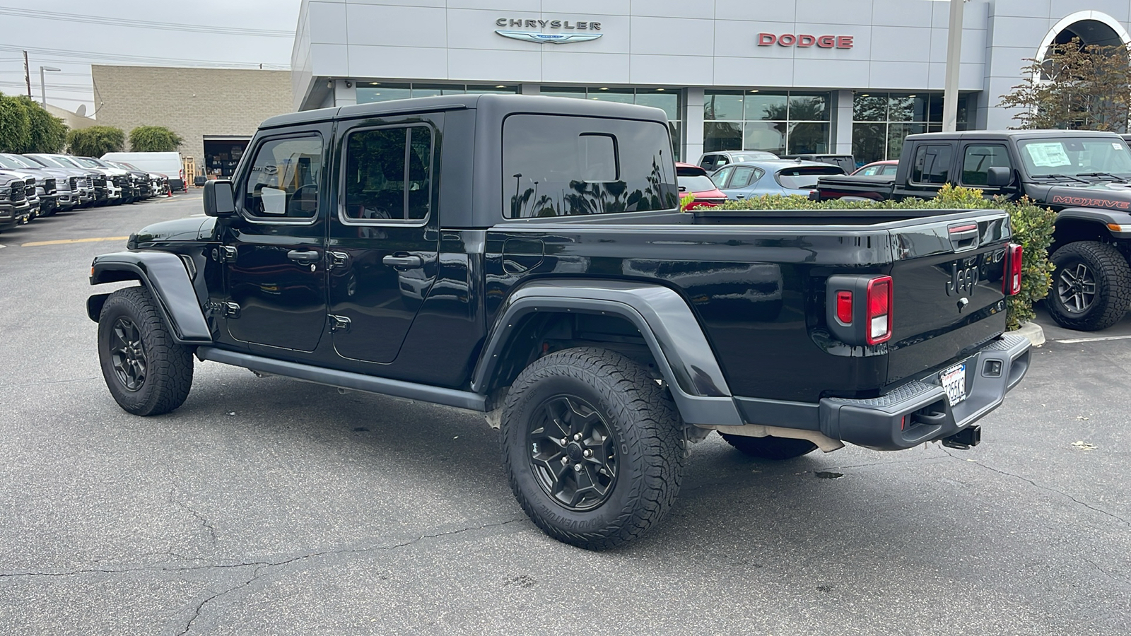 2021 Jeep Gladiator Willys Sport 4