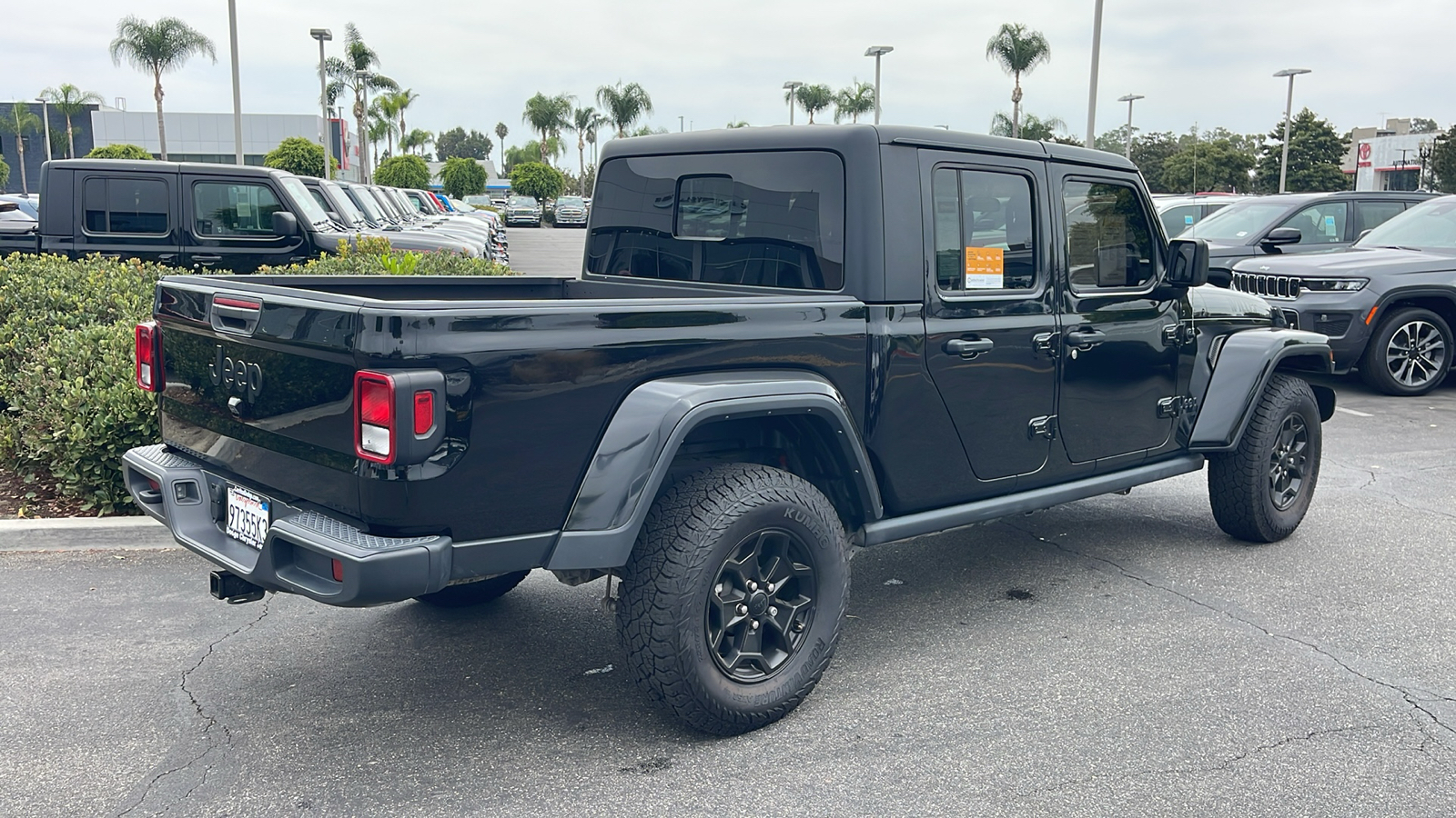 2021 Jeep Gladiator Willys Sport 6