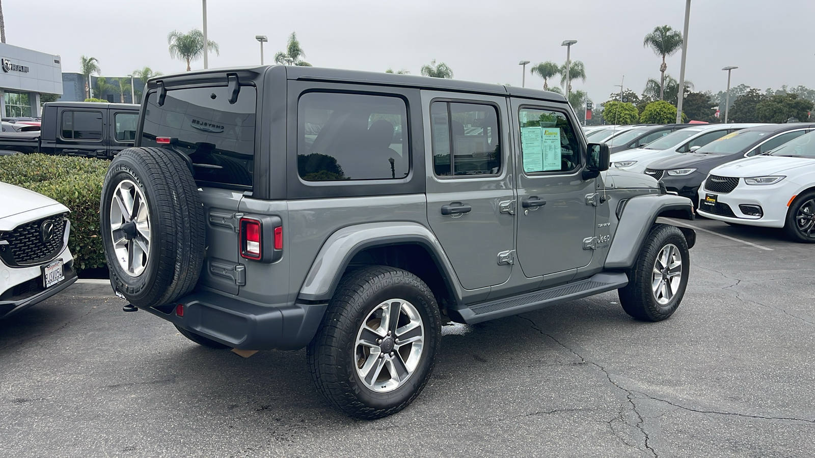 2020 Jeep Wrangler Unlimited Sahara 6