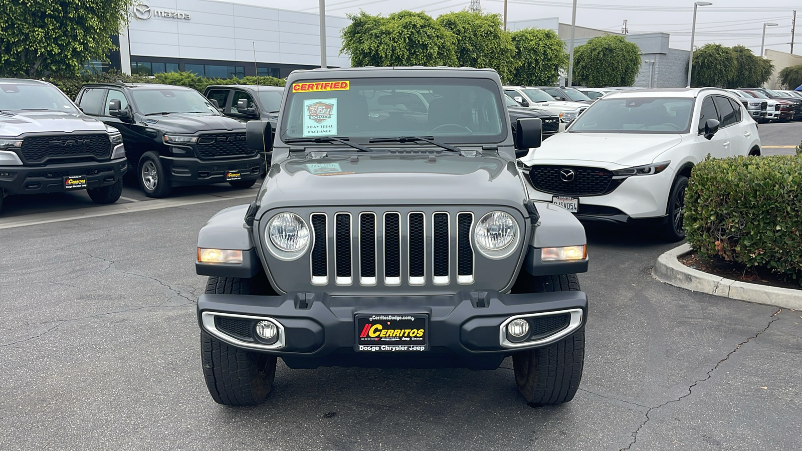 2020 Jeep Wrangler Unlimited Sahara 9