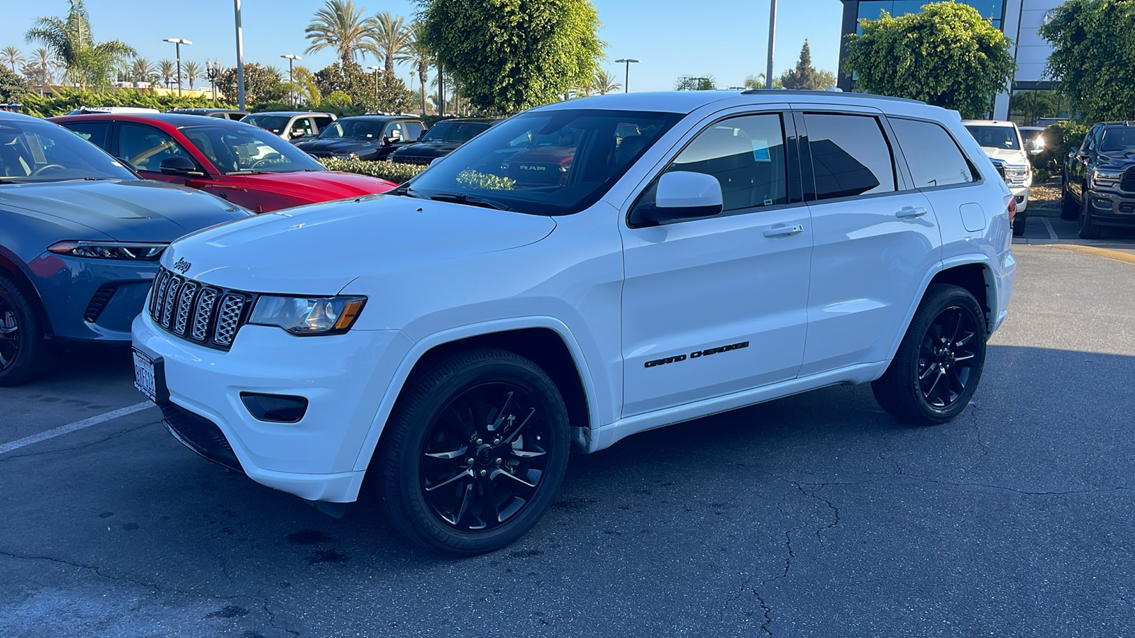 2021 Jeep Grand Cherokee Laredo X 2