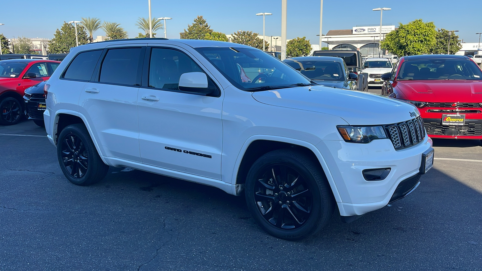 2021 Jeep Grand Cherokee Laredo X 8