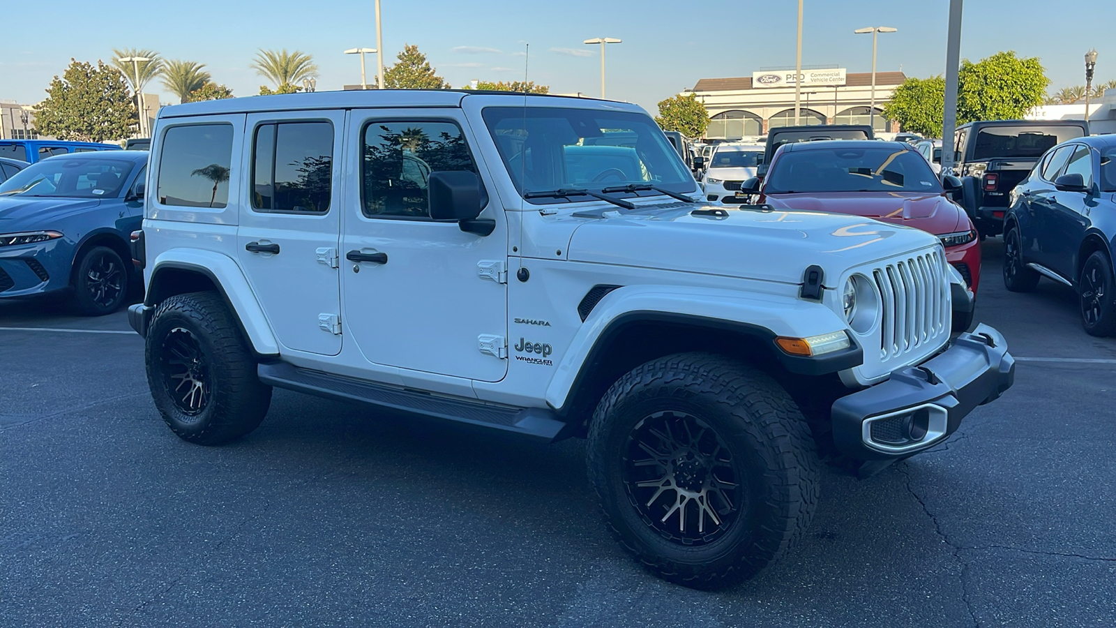 2020 Jeep Wrangler Unlimited Sahara 8