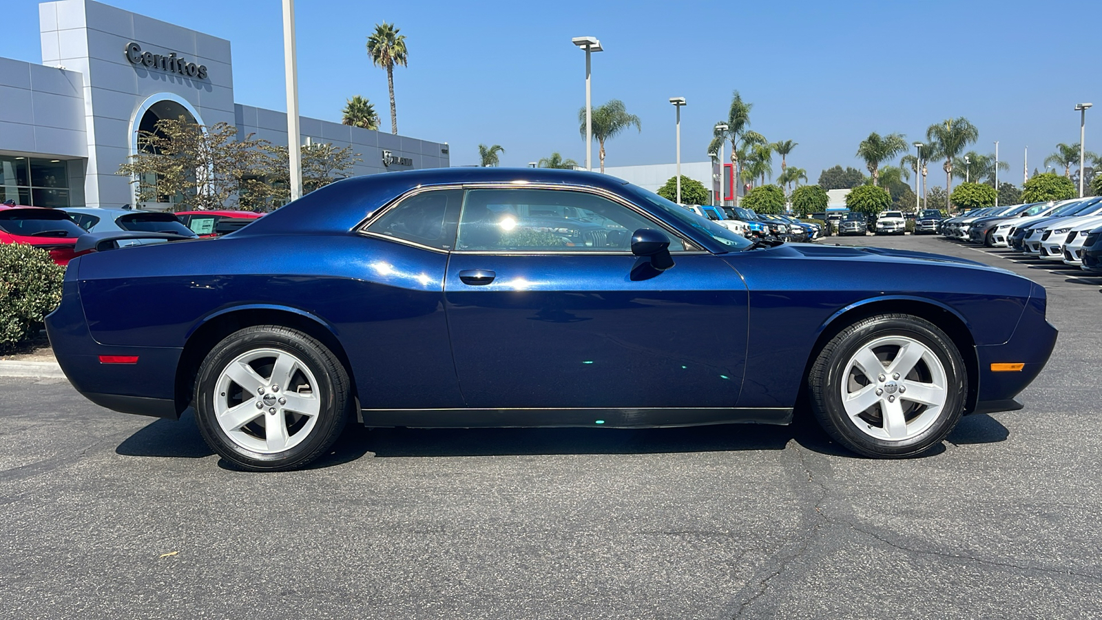 2013 Dodge Challenger SXT 7