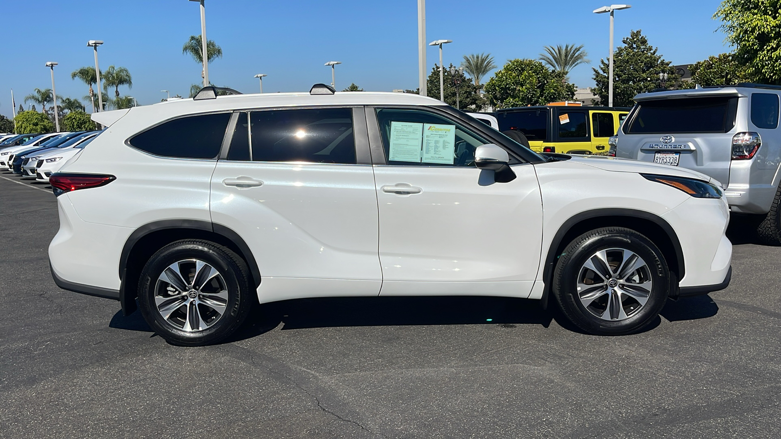 2023 Toyota Highlander XLE 7