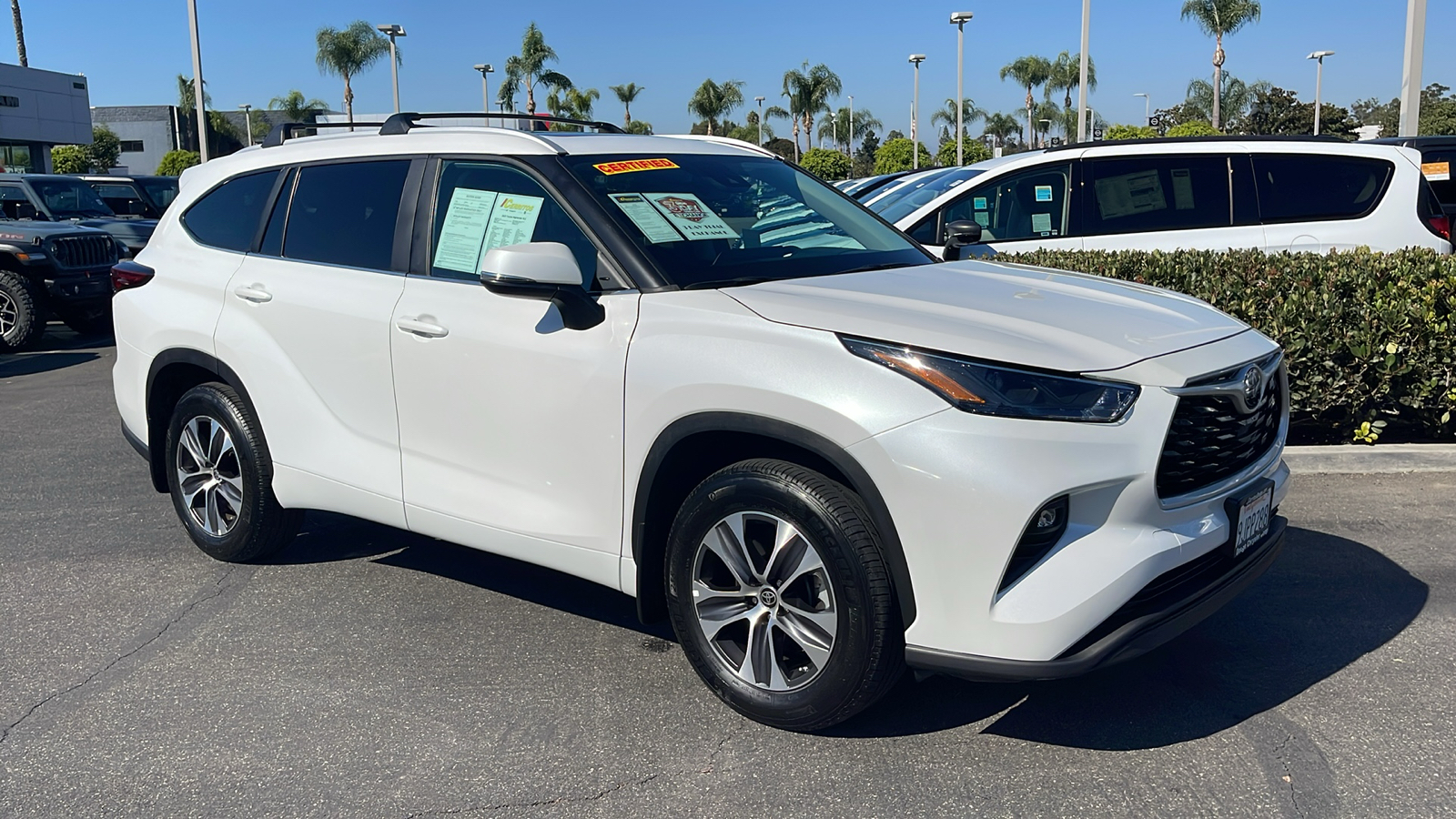 2023 Toyota Highlander XLE 8