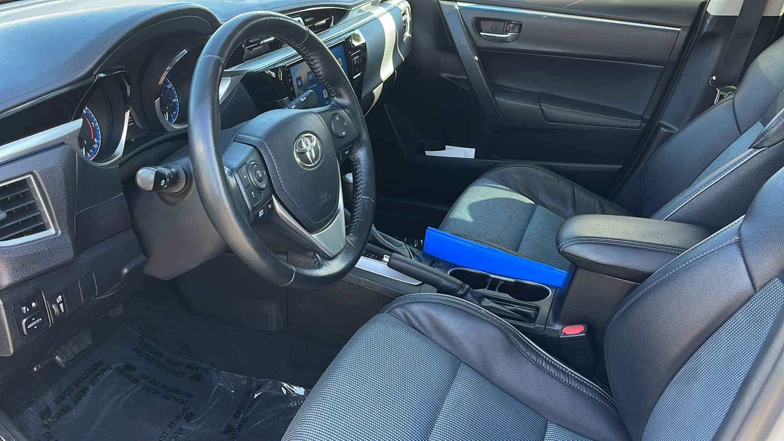 2016 Toyota Corolla S Plus 10