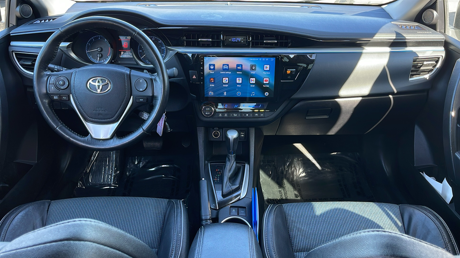 2016 Toyota Corolla S Plus 13