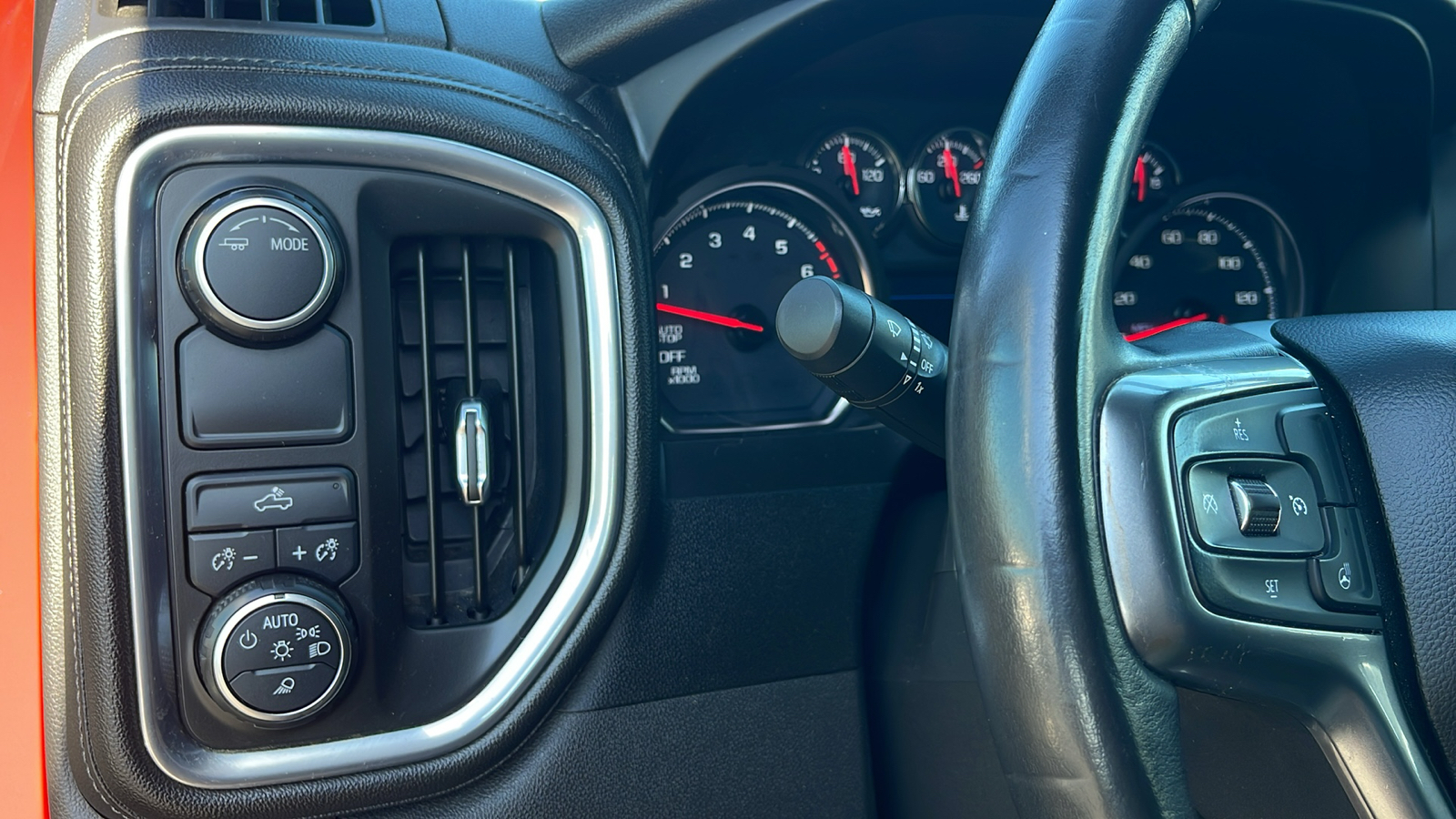 2020 Chevrolet Silverado 1500 LT 22