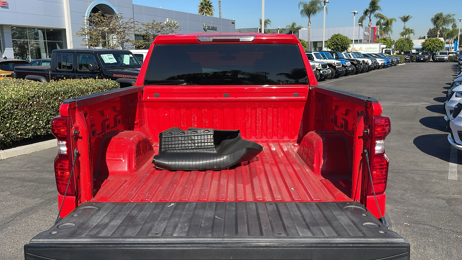 2020 Chevrolet Silverado 1500 LT 25