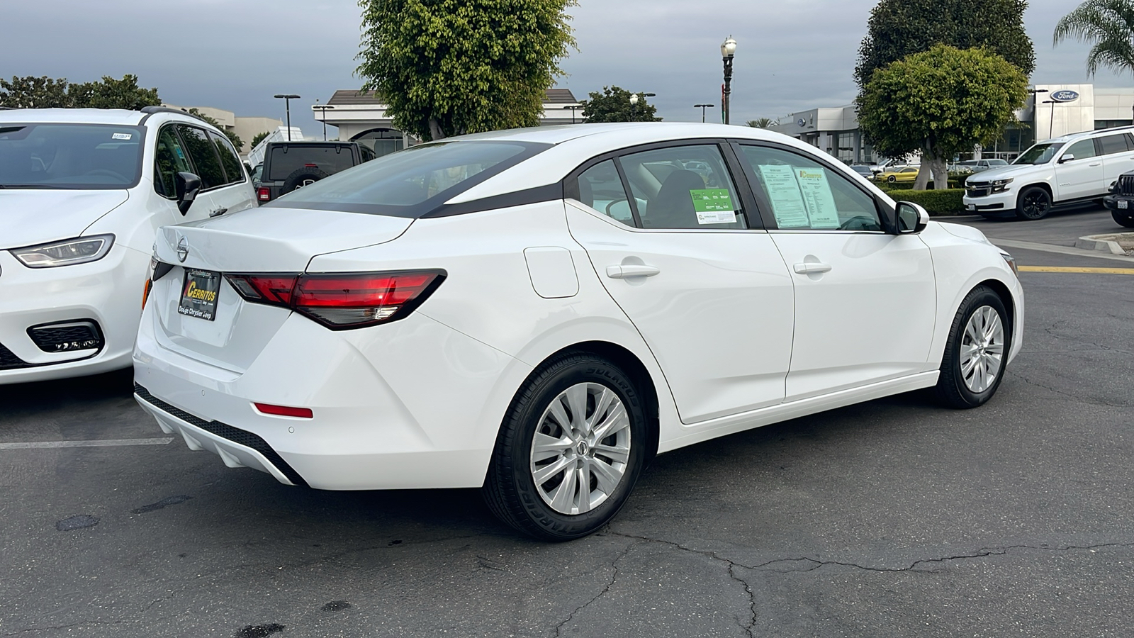 2022 Nissan Sentra S 6