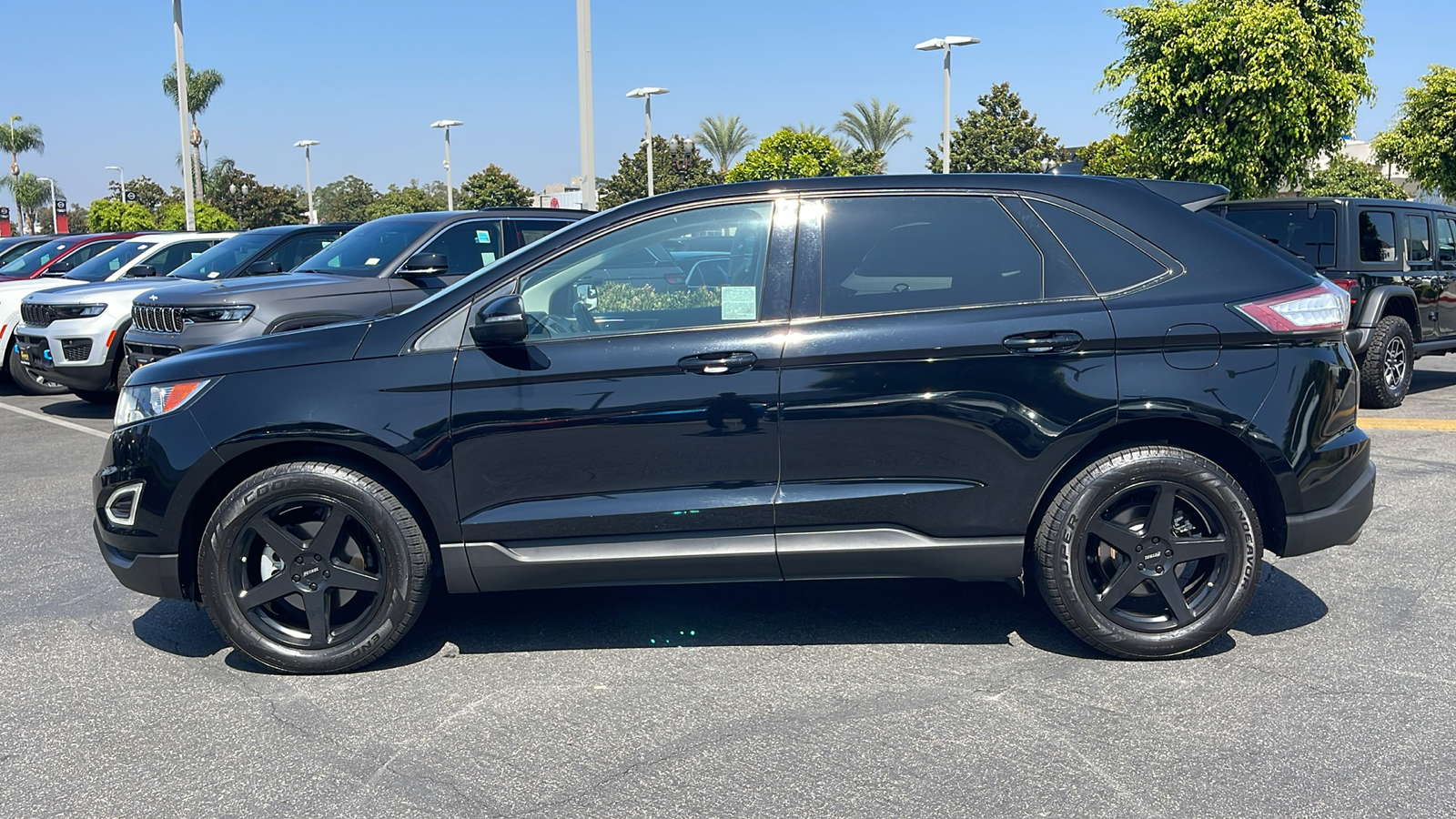 2018 Ford Edge Titanium 3