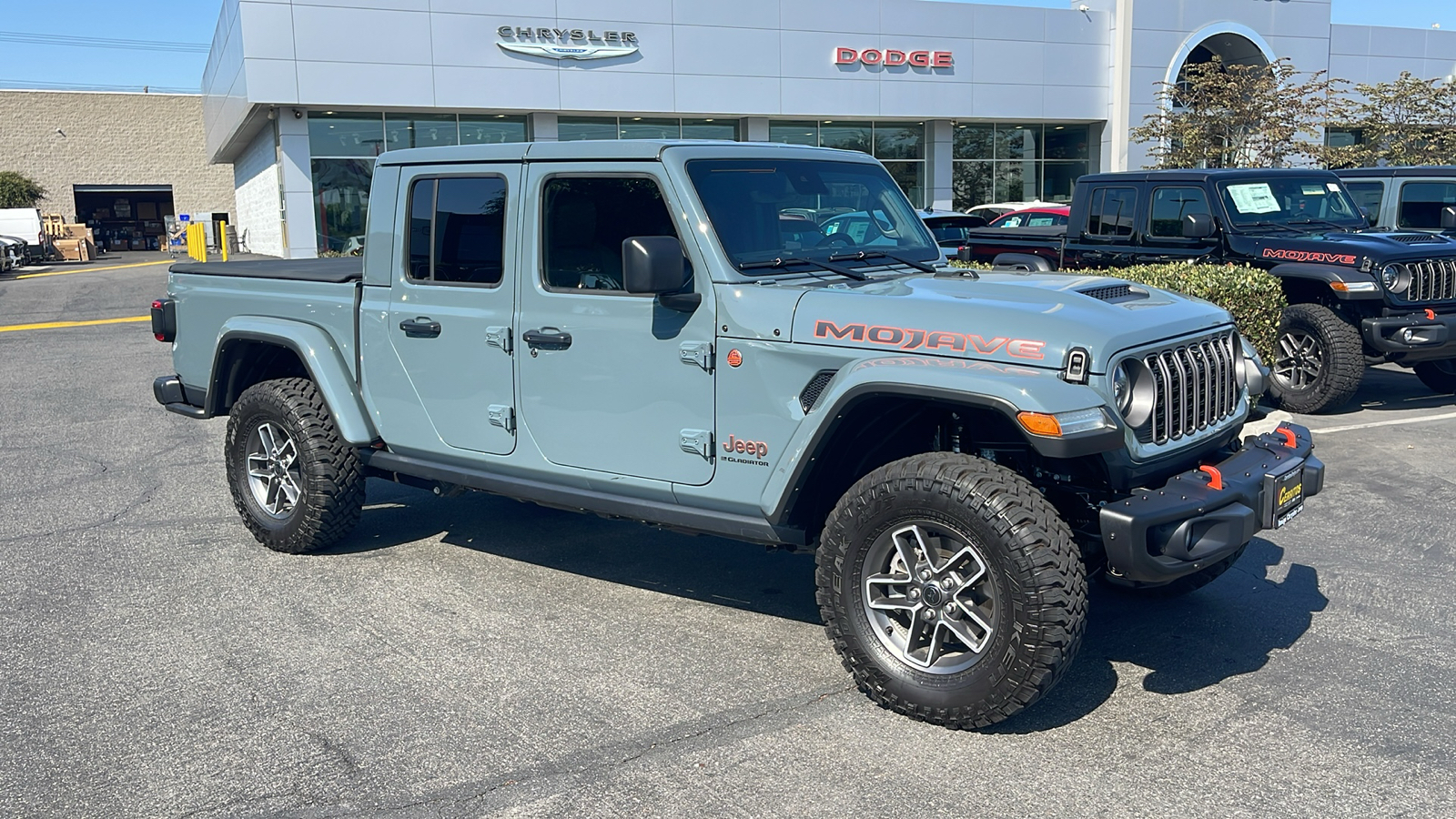 2024 Jeep Gladiator Mojave X 8