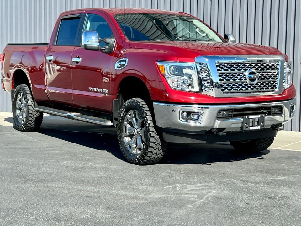 2019 Nissan Titan XD SL 1