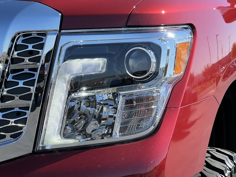 2019 Nissan Titan XD SL 49