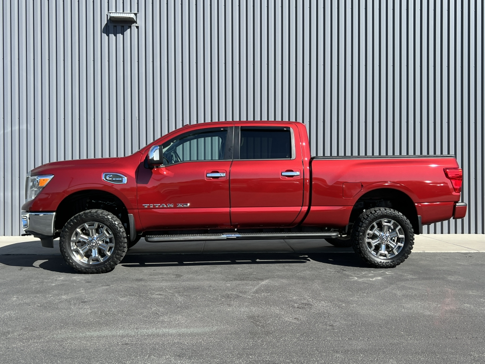 2019 Nissan Titan XD SL 53