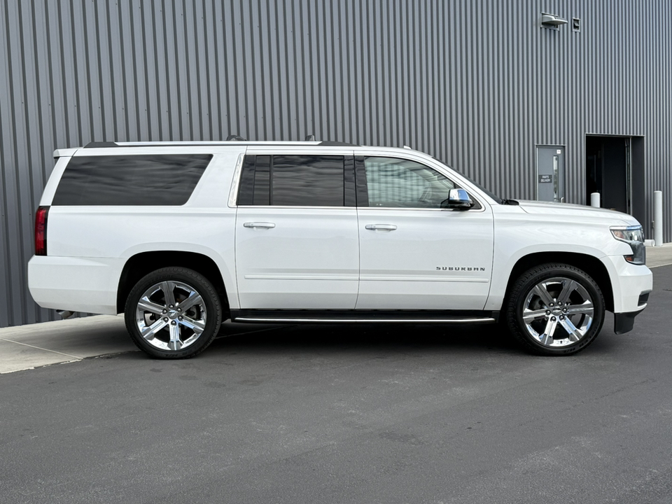 2018 Chevrolet Suburban Premier 47