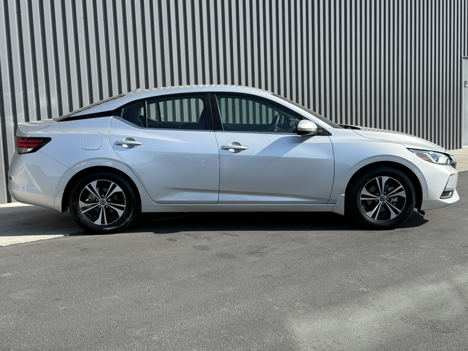 2022 Nissan Sentra SV 38