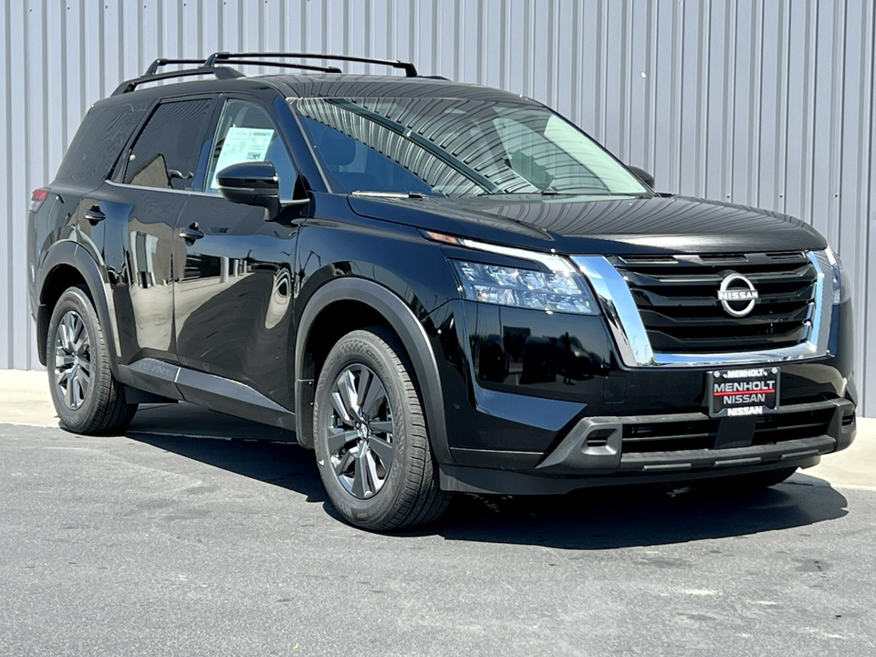 2024 Nissan Pathfinder SV 1