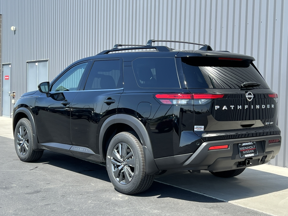 2024 Nissan Pathfinder SV 9