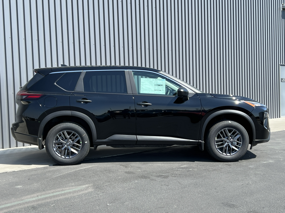 2024 Nissan Rogue S 39