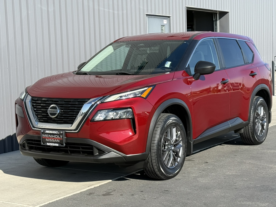 2021 Nissan Rogue S 32