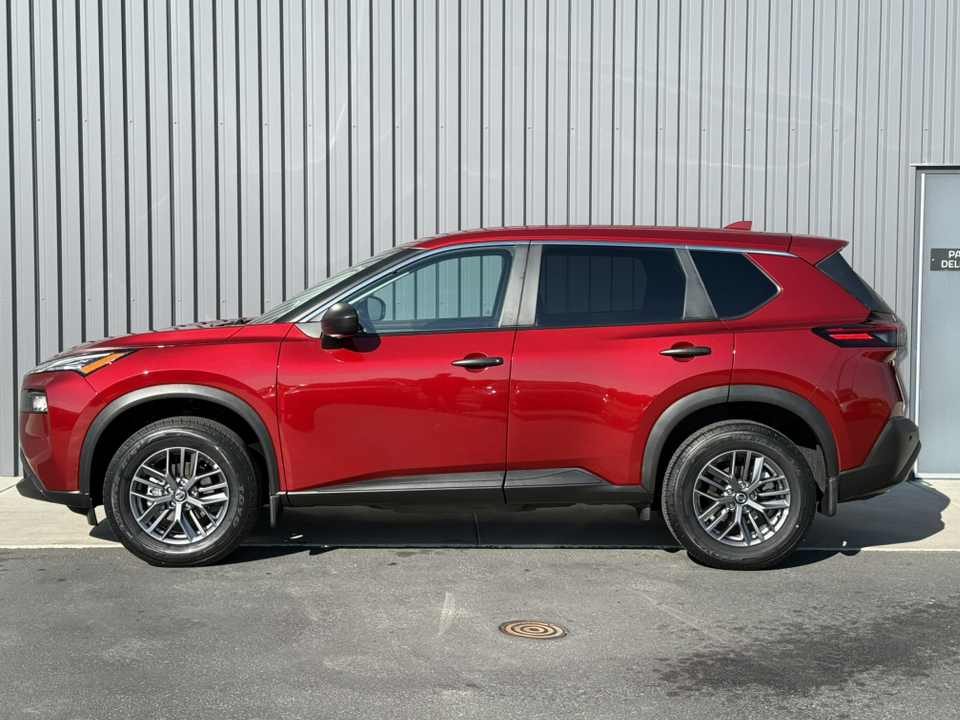 2021 Nissan Rogue S 33