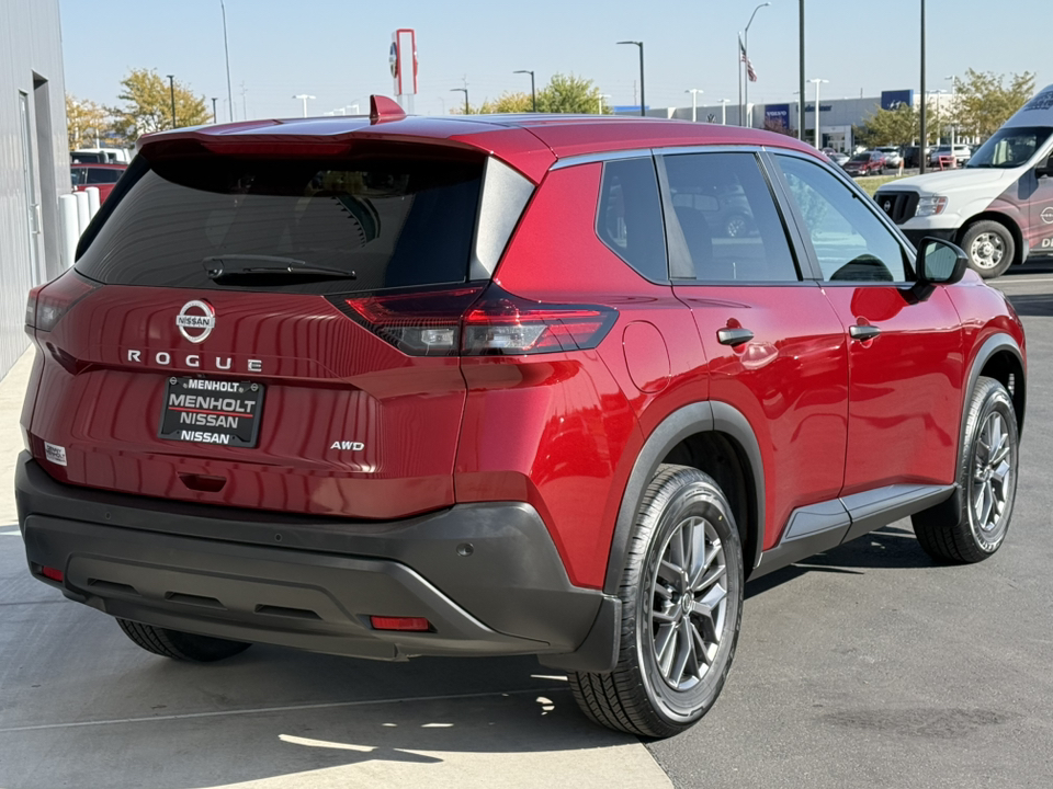 2021 Nissan Rogue S 35