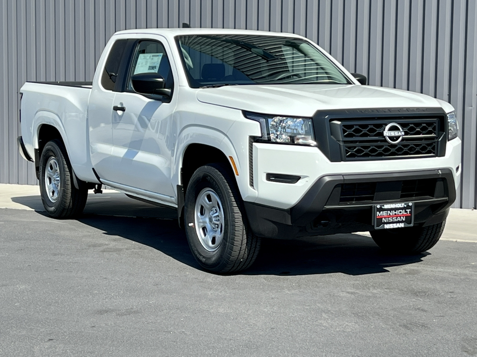 2024 Nissan Frontier S 1