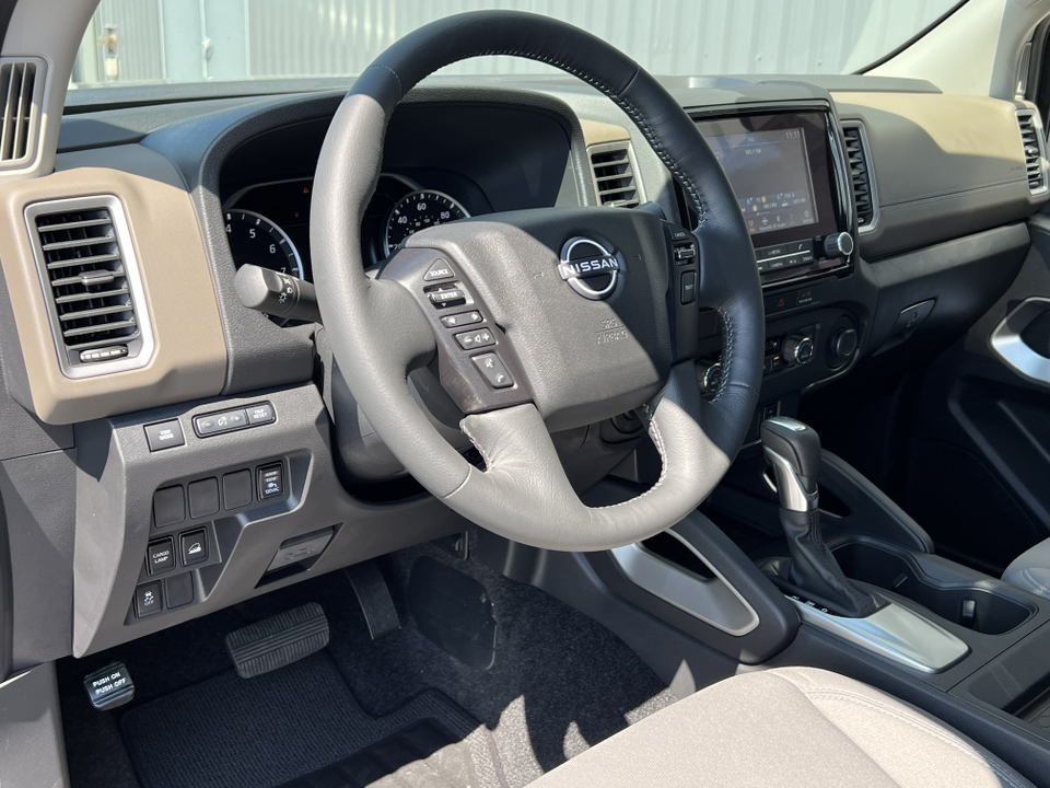 2024 Nissan Frontier SV Long Box 16