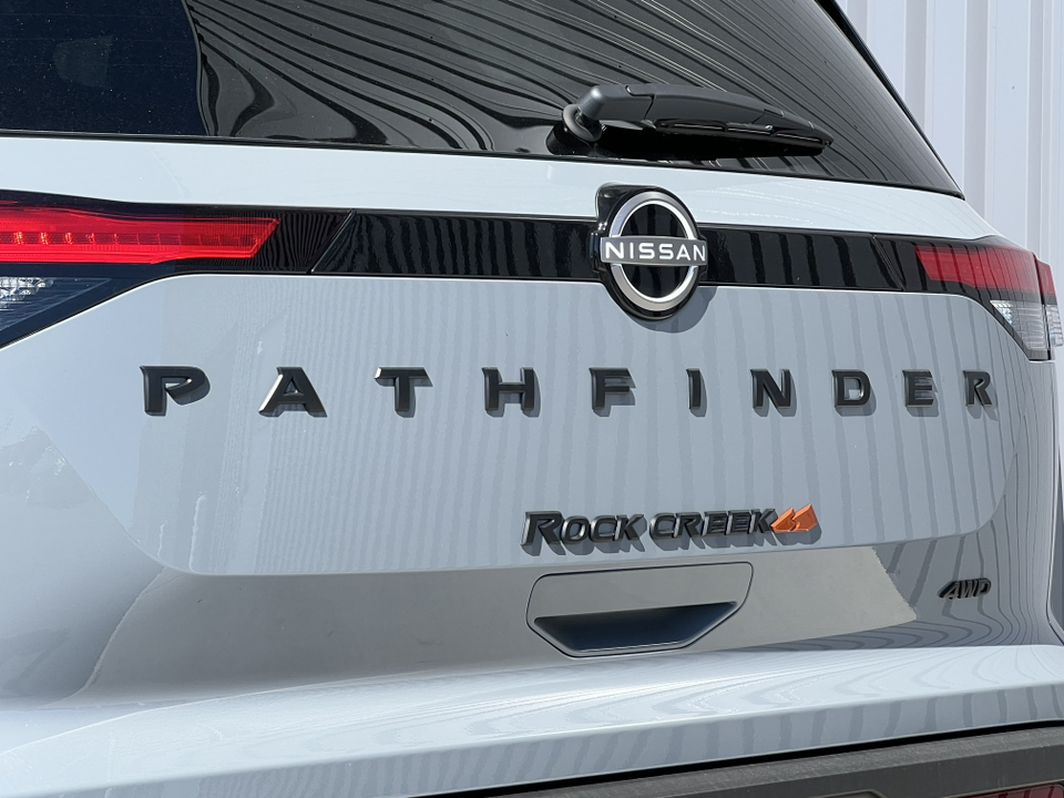 2024 Nissan Pathfinder Rock Creek 10