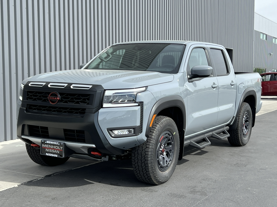 2025 Nissan Frontier PRO-4X 41