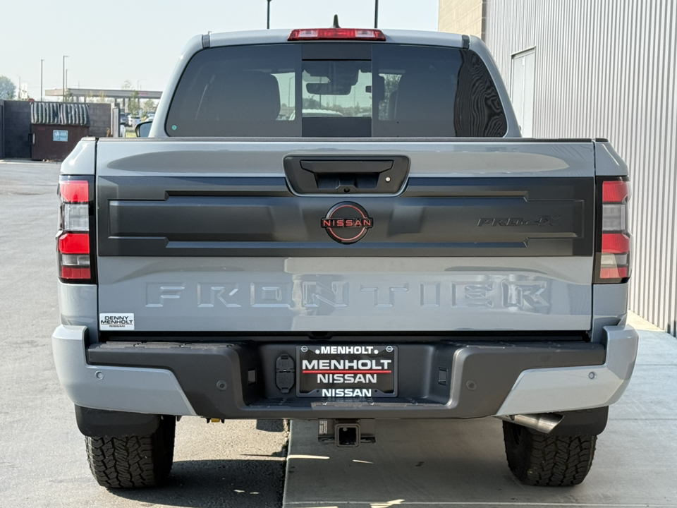 2025 Nissan Frontier PRO-4X Long Box 45