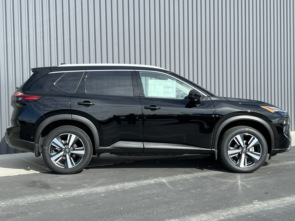 2025 Nissan Rogue SL 45