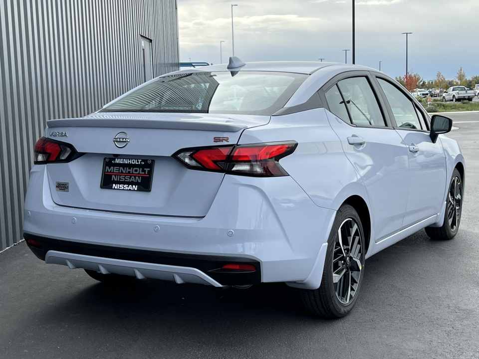 2024 Nissan Versa SR 40