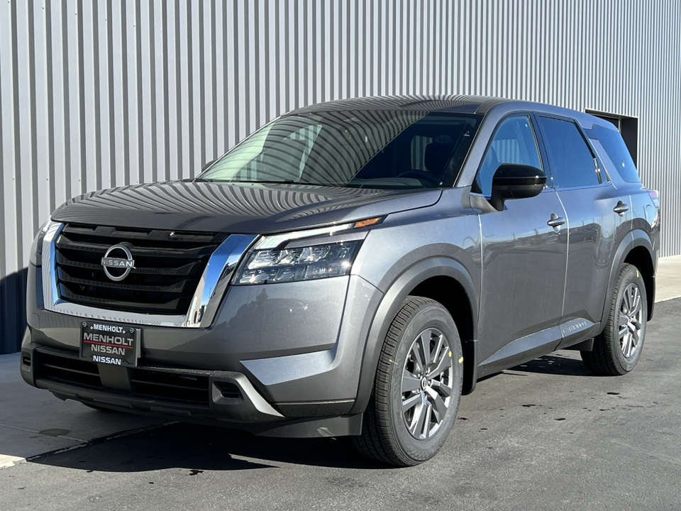 2025 Nissan Pathfinder S 35