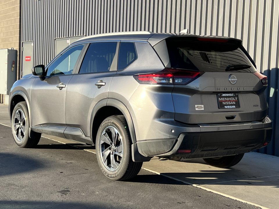 2025 Nissan Rogue SV Premium 8